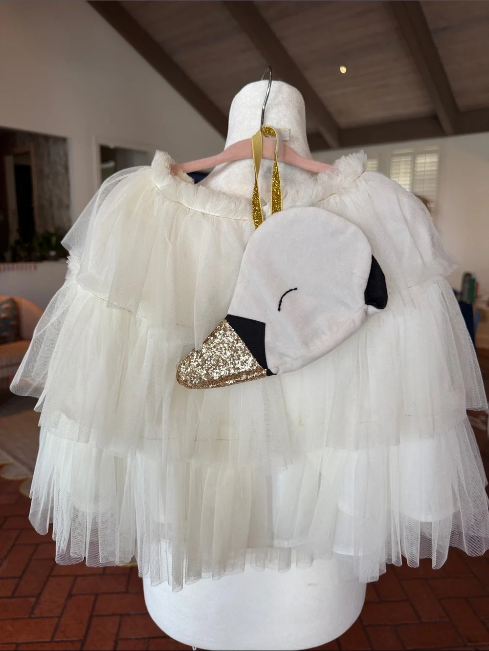 Meri Meri - Kids White Swan Cape and Mask Costume Set